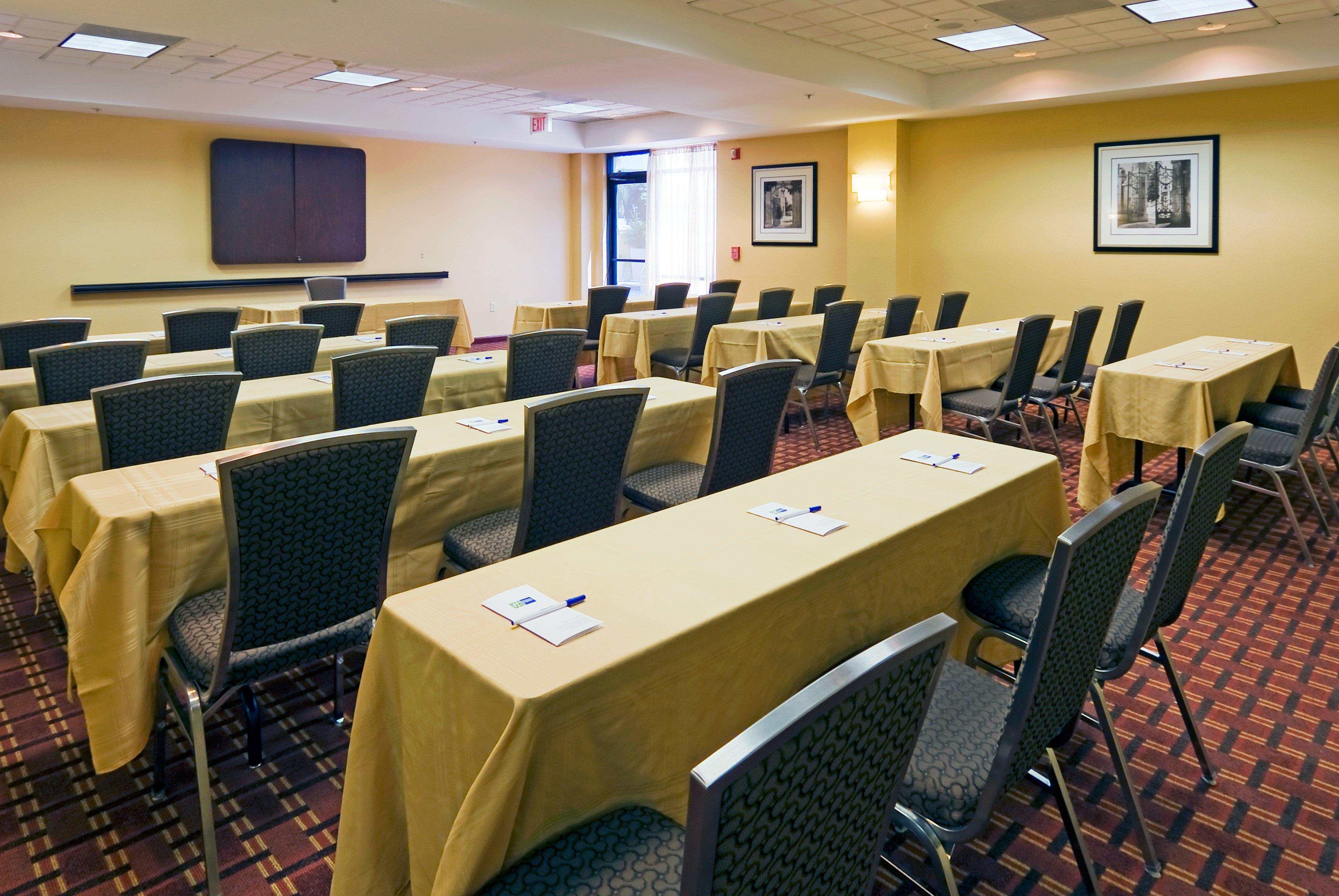 Holiday Inn Express Hotel & Suites Kendall East-Miami By Ihg Ngoại thất bức ảnh