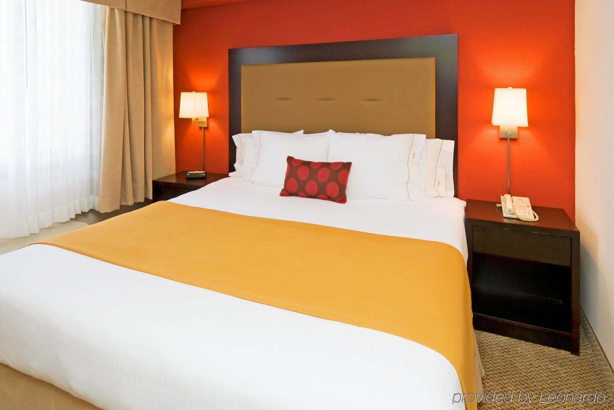 Holiday Inn Express Hotel & Suites Kendall East-Miami By Ihg Phòng bức ảnh